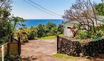 46142 Hana Hwy, Hana, HI 96713