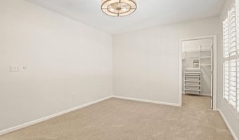 25801 YELLOW BIRCH Ct, Aldie, VA 20105