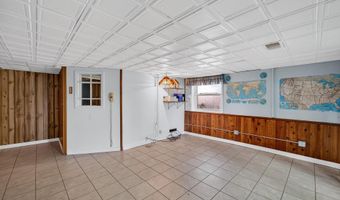6809 Pilgrim Rd, Madison, WI 53711