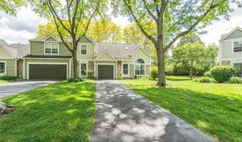 1911 Ozark Pkwy, Algonquin, IL 60102