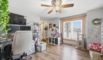 208 13th St SW, Altoona, IA 50009