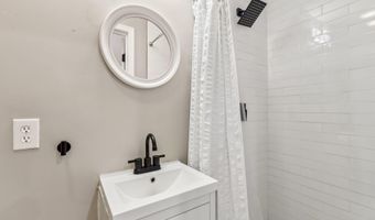 1710 W VIRGINIA Ave NE, Washington, DC 20002