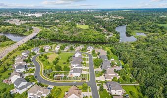 405 Riverside Cir, Anoka, MN 55303