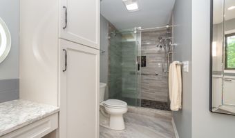 25047 W Palmer Ct, Antioch, IL 60002