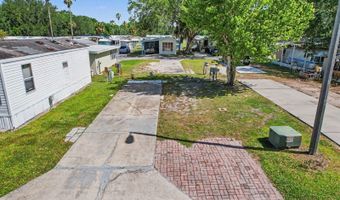 58 Leisure Dr, Auburndale, FL 33823