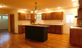 28 Wolf Hollow Rd, Baxter, KY 40806