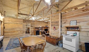 11882 E Old Belleville Rd, Belleville, AR 72824