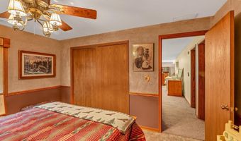 8324 SW Indian Hills Rd, Auburn, KS 66402