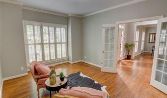 5196 Staverly Ln, Peachtree Corners, GA 30092