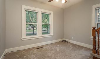 1007 Douglas St, Alexandria, MN 56308