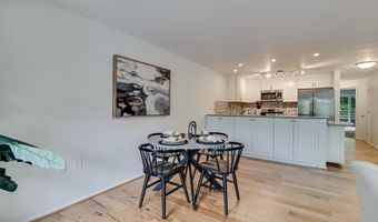 1140 LAKE HERON 2A, Annapolis, MD 21403