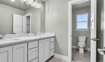 684 Chateau Bnd, Ardmore, OK 73401