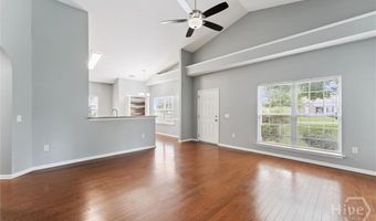 77 Stonelake Cir, Savannah, GA 31419