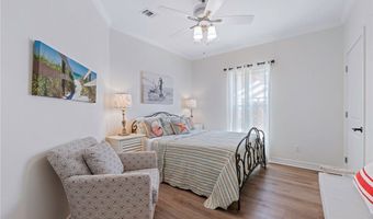 317 Bayview Dr, Aransas Pass, TX 78336