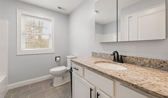 61 B Suncook Valley Rd, Barnstead, NH 03218