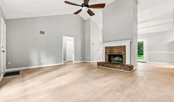 26 Boones Ridge Dr SE, Acworth, GA 30102