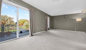 824 S Chillicothe Rd 11, Aurora, OH 44202