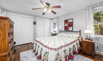 394 Long St, Amherst, OH 44001