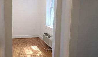 3520 W PL NW #103, Washington, DC 20007