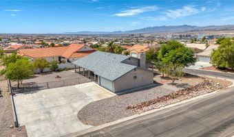 808 Park Crest Dr, Bullhead City, AZ 86429