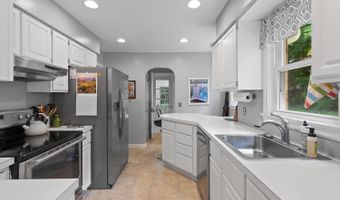 1043 Orchard, Adrian, MI 49221