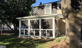 8104 BRIAR CREEK Dr, Annandale, VA 22003
