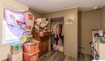 208 S Dugan St, Welcome, MN 56181