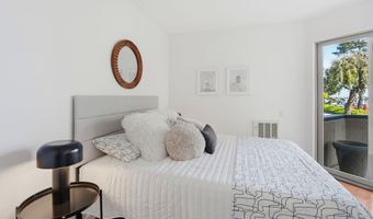 450 Cola Ballena G, Alameda, CA 94501