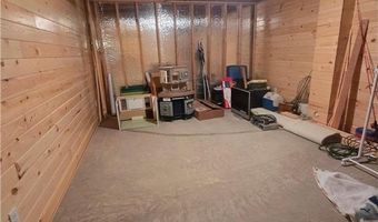 207 2nd Ave NW, Altura, MN 55910