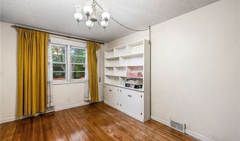 155 Mapleview Dr, Amherst, NY 14226