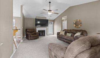 917 Leyland Dr, Albertville, AL 35950