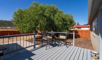 1347 N Apple Blossom Ln, Apple Valley, UT 84737