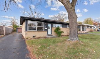 38 N Highview Ave, Addison, IL 60101