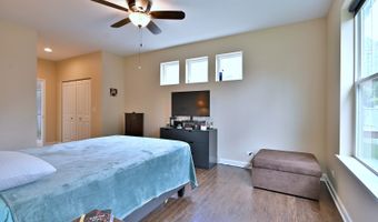 222 N Sunset Ln, Addison, IL 60101