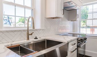 8 Horace Rd, Belmont, MA 02478