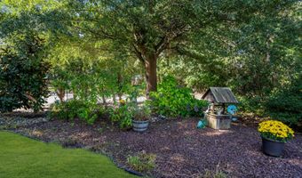 220 Edward Ave, Bayville, NJ 08721