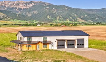 6111 Springhill Rd, Belgrade, MT 59714
