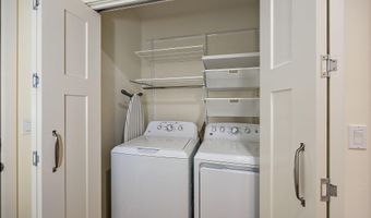 815 Boulder Creek Ln, Ashland, OR 97520