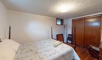 1635 Timberline Dr, Altoona, PA 16601