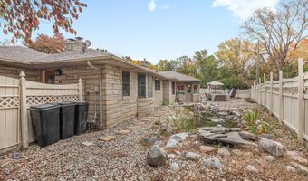 34 Colony Rd, Anderson, IN 46011