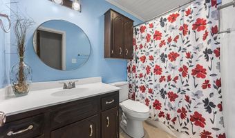 702 Kamak Dr, Beebe, AR 72012