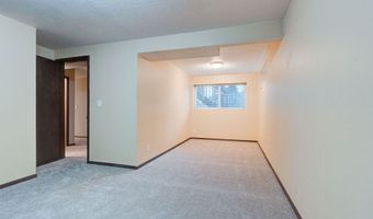 13525 SW FIRCREST Ct, Beaverton, OR 97008