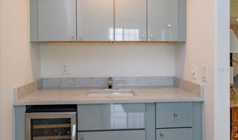 1110 W IVANHOE Blvd 9, Orlando, FL 32804