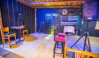 52 Main St, Barwick, GA 31720