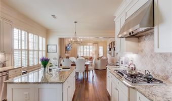 10853 Enclave Ln, Alpharetta, GA 30022