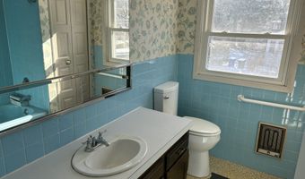 197 Main St, Branford, CT 06405