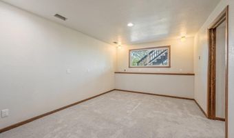 4802 OASIS St, Cheyenne, WY 82009