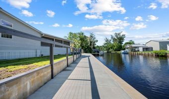 55805 Carroll St, Astor, FL 32102