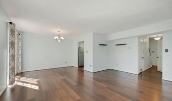 5940 BERKSHIRE Ct, Alexandria, VA 22303