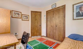 222 Keats Ln, Albrightsville, PA 18210